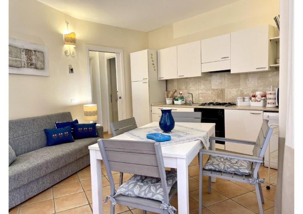 Le Residenze Sul Mare B6 Διαμέρισμα Porto Ottiolu Εξωτερικό φωτογραφία